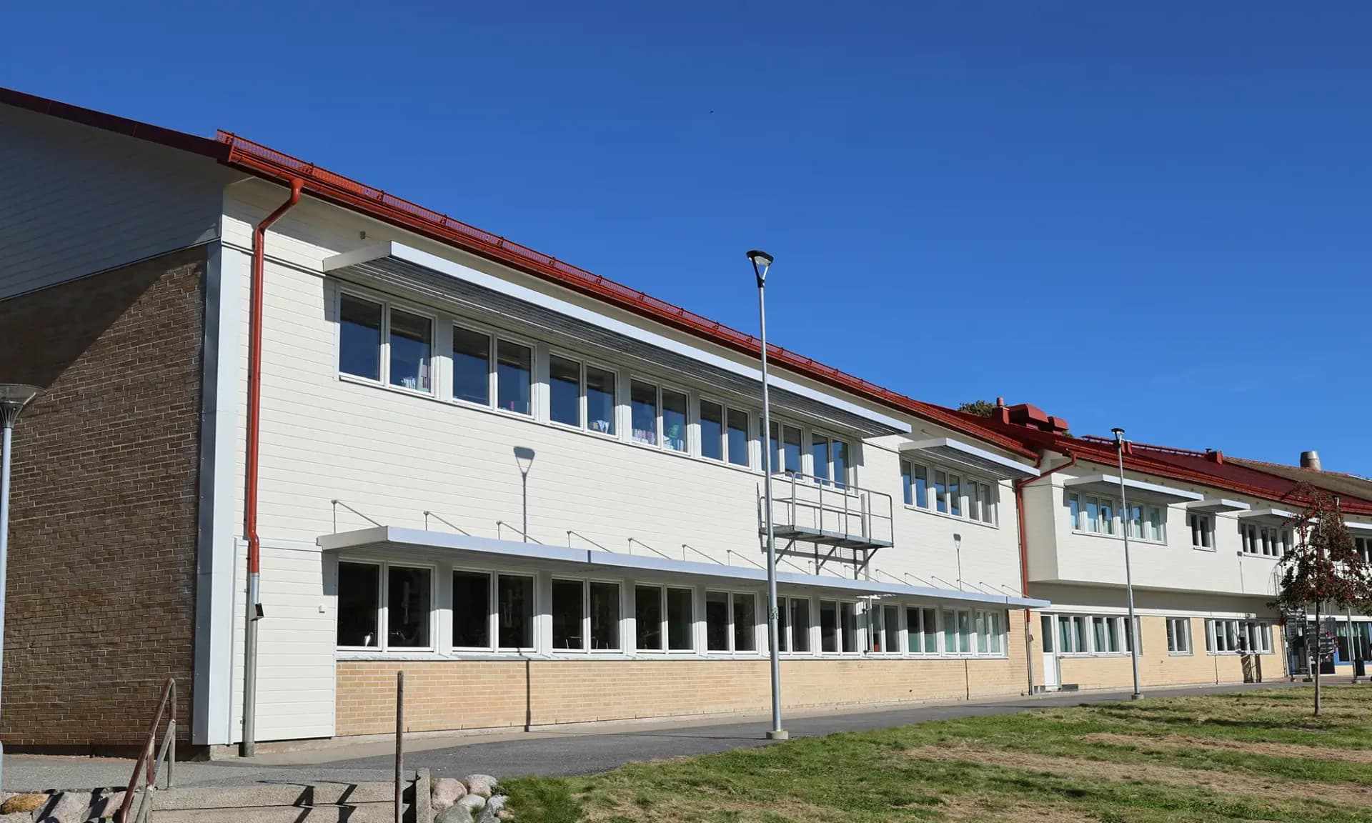 Ny panel på Tanums skola