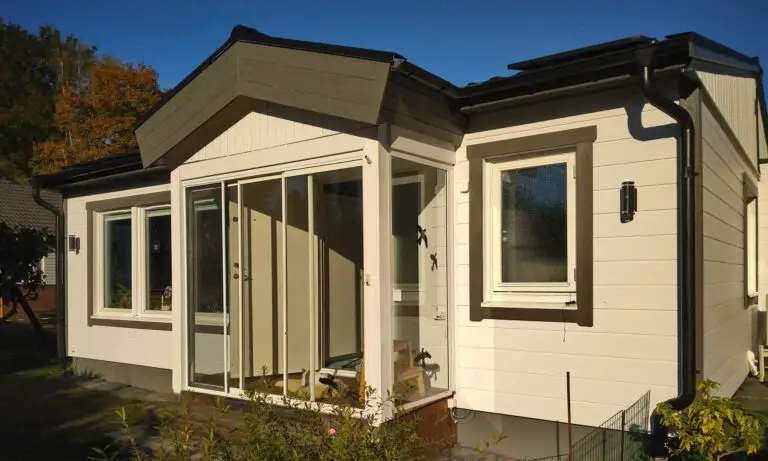 Ny liggande fasadpanel i Kvicksund