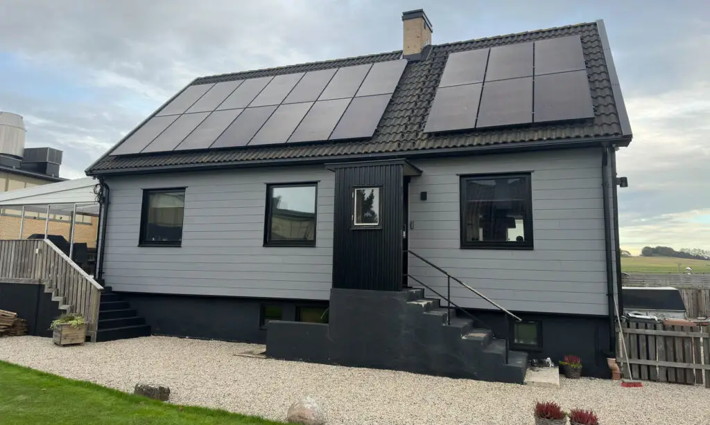 Ljusgrå fasad i Landskrona